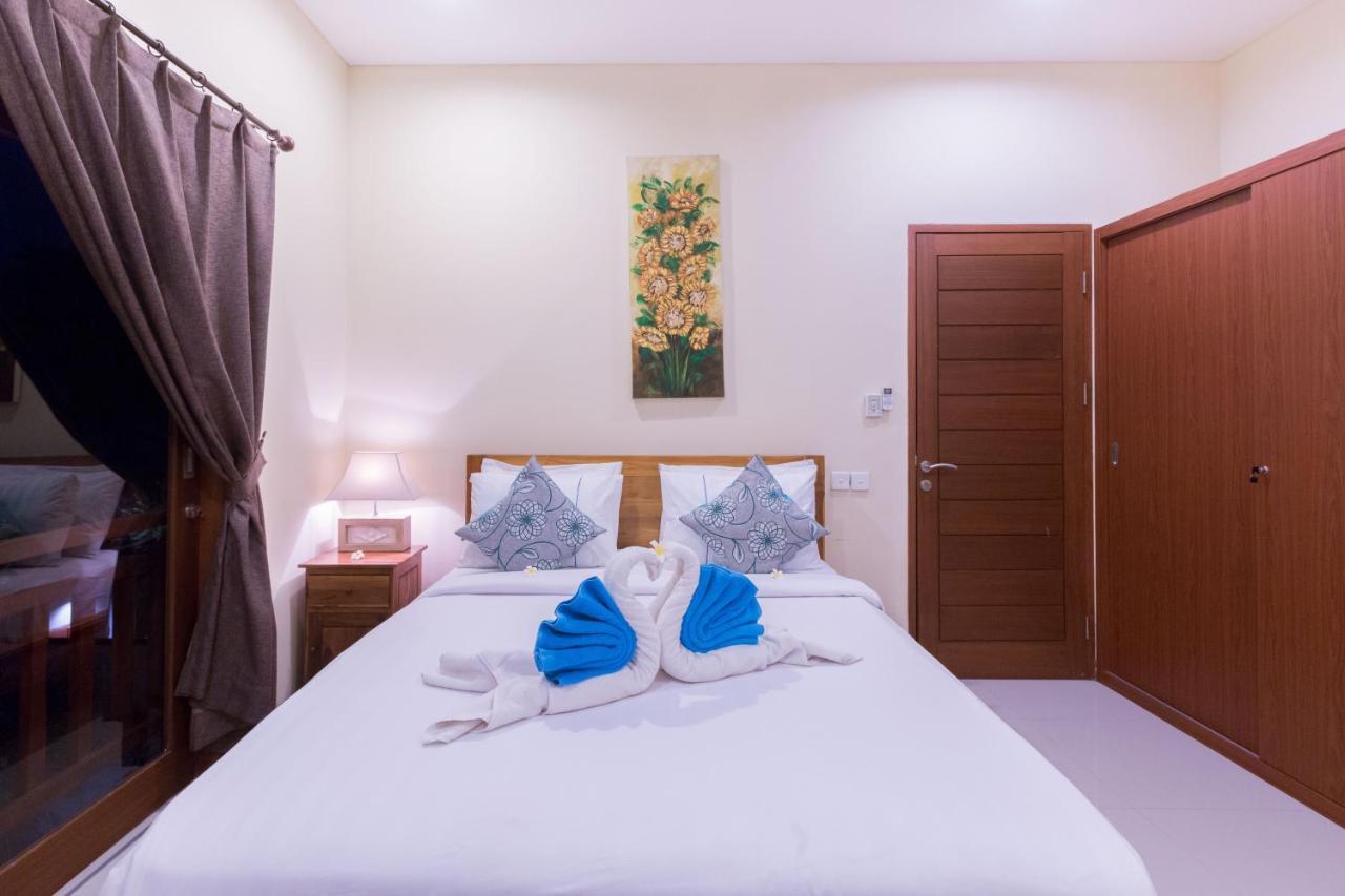 סמיניאק Villa Hitam Putih Legian Bali מראה חיצוני תמונה